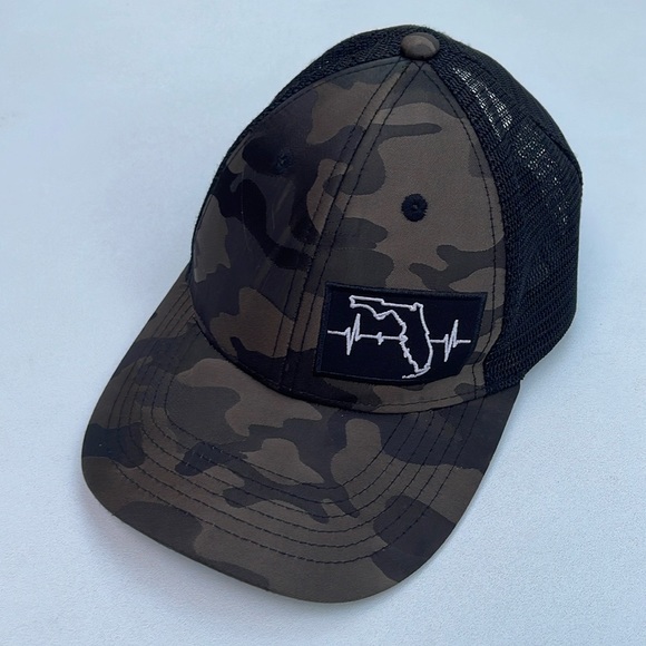 Camouflage The Heartbeat Brand Hat - Picture 7 of 11